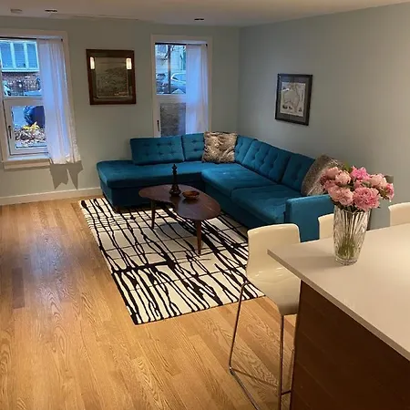 Cozy Garden Apt In Williamsburg Nyc Townhouse
